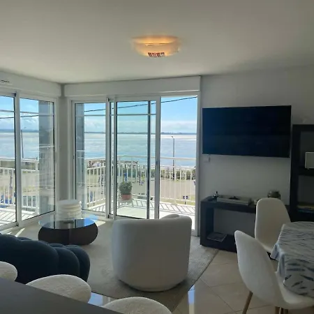 En Vue, Bord De Mer, Wifi, Balcon Apartment *